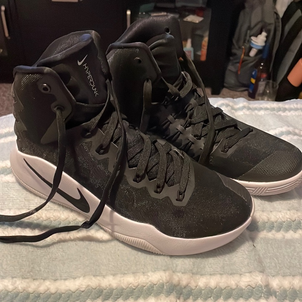 Nike Huperdunk shoes